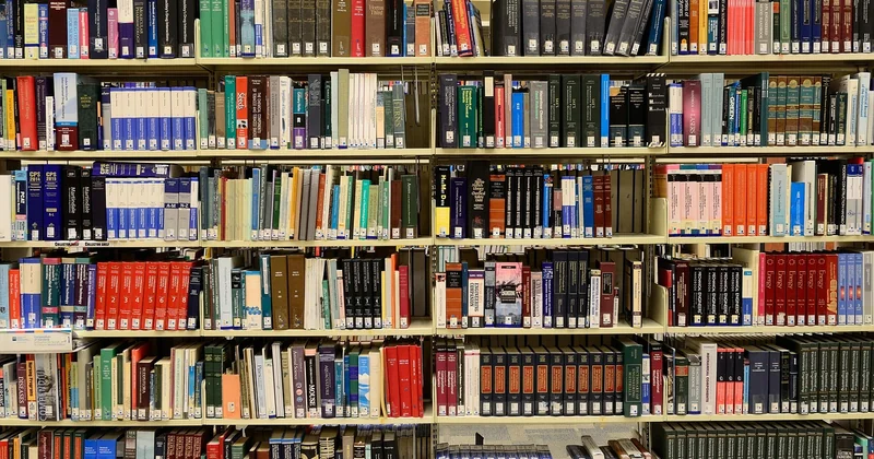 La fréquence de publication : ce que les benchmarks ne vous disent pas