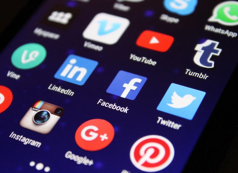 Le vrai lien entre engagement social et SEO : l’effet domino